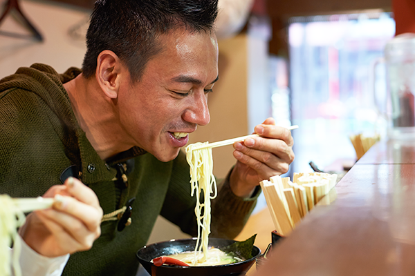 昼も夜も、いつでも楽しめる本格ラーメン